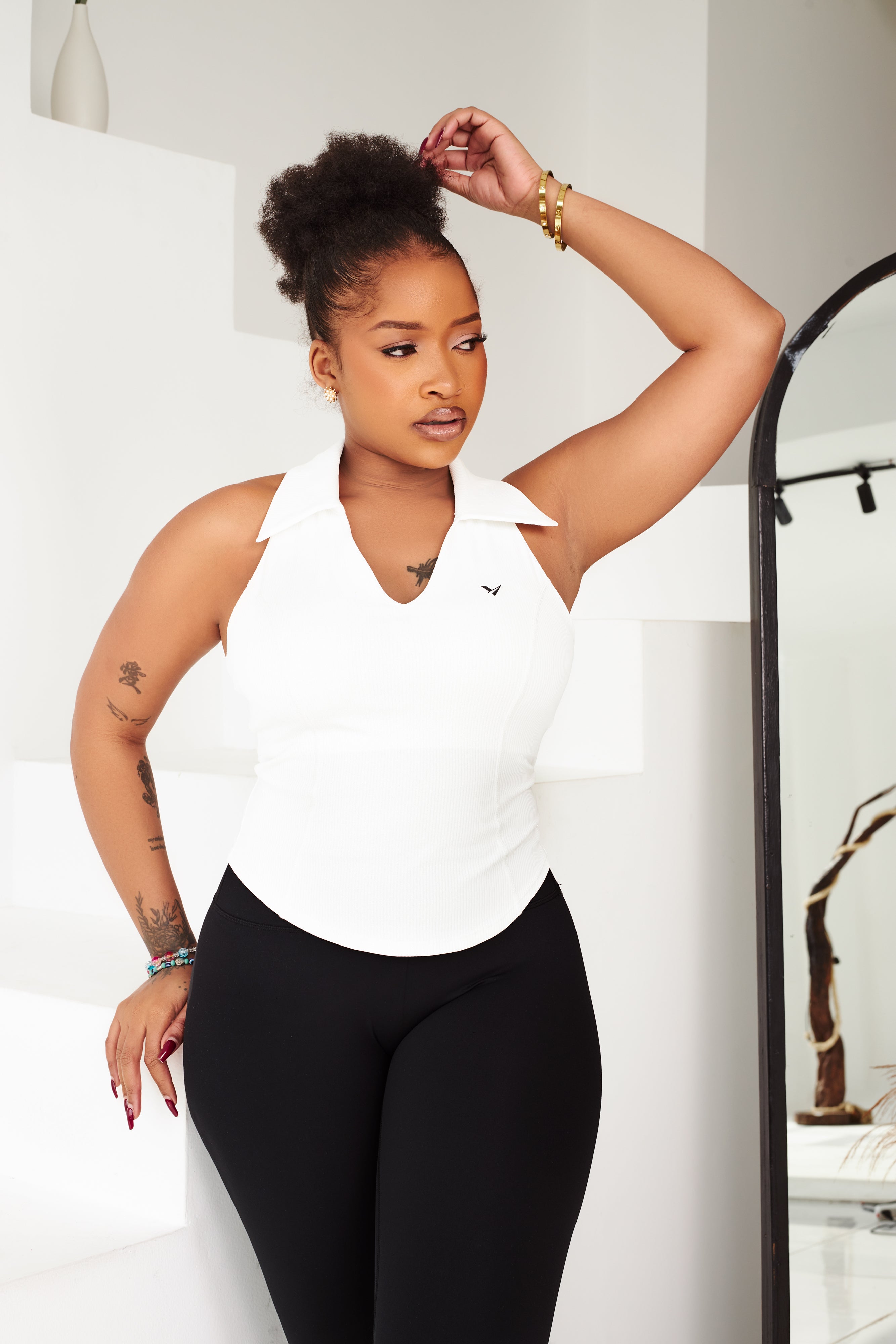 Essential Ribbed V neck Top